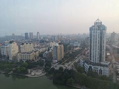-云顶旋转自助景观餐厅