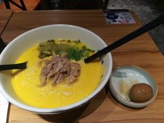 经典酸辣汤雪花肥牛面-和府捞面(壹方天地店)