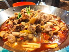 -昱龙大盆牛蛙馆(三兴街总店)