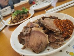 -曾牛肉