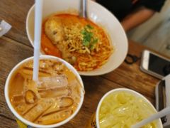 -Ongtong Khaosoi Ari Branch