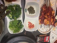 -河坝烧烤串城(金达莱店)