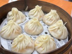 -莱莱小笼·乔艾