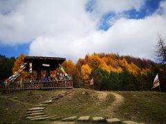 -硗碛藏寨·神木垒景区