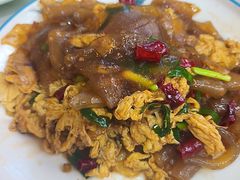 -鲁南仔·滕州炒鸡(经三路店)