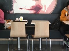 -麦当劳(乳山路店)