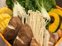 -润园四季椰子鸡火锅(海上世界店)