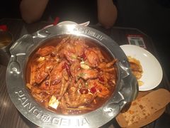 鸡翅煲-胖哥俩肉蟹煲(湖滨银泰in77店)