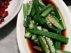 -渝信川菜 · 川味家常菜(财富购物中心店)
