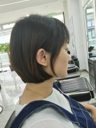 -Coo Hair salon