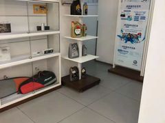 -上汽大众4S店(上海冠松店)