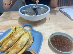 -老新隆牛肉锅贴(新街口店)