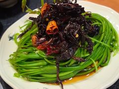 -阿山卓·野生菌火锅·纳西火塘烤肉