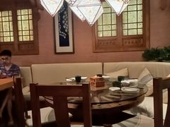 -云海肴·汽锅鸡·云南菜(天山百盛优客店)