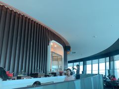 -亚洲国际大酒店·云顶阁旋转自助餐厅