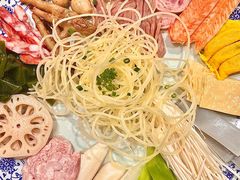 -周小明火锅(黑金冠社区店)