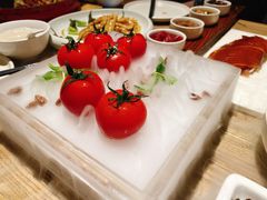 番茄脆菇沙拉-小大董·烤鸭(凤凰汇店)