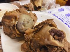 -东北四季饺子王(华山路店)