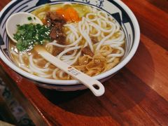 -鑫花溪牛肉米粉(东环大润发店)