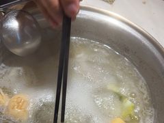 -喃喃椰·糟粕醋·椰子鸡火锅(七堡花园店)