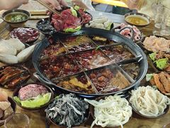 -正南齊北重庆老火锅(光华村直营店)
