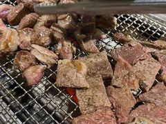 大块肉-大油嘴碳烤油边