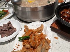-肥仔文澳门猪骨煲(南京西路店)
