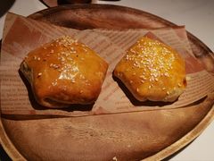 羊肉烤包子-塔哈尔·新疆盛宴(南翔印象城MEGA店)
