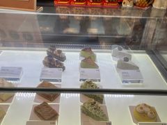 -Fridi Patisserie Cafe