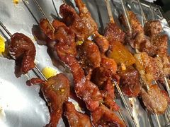 -街角等你.大连海鲜烧烤.经典铁板海鲜串(西安路店)