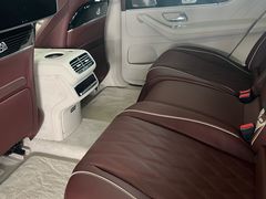 -天津波士信达奔驰4S店(卫津南路店)