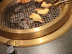 -铭牛烧肉·和牛海鲜自助(高新月牙湖店)