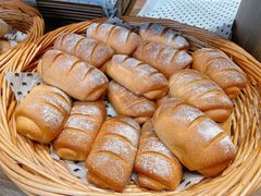 -沁屋面包店(人民东路店)