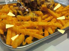 -TRIPS BURGER(大钟寺店)