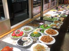 自助取餐区-捌拾柒號大院(济南路店)