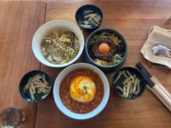 牛油果金枪鱼拌饭-拾年