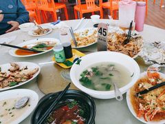 -红月湾海鲜饭店•沙滩海景(双月湾店)