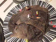 -茅草房·河畔园林火锅