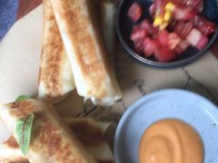 墨西哥鸡肉卷饼-HIGH FIVE哈福手工汉堡(桂林路店)