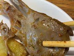 爆辣干锅鸭头-安诚居干锅鸭头(八角店)