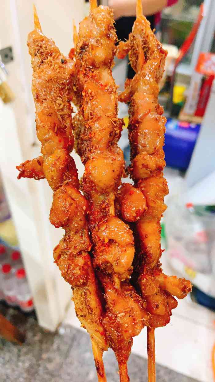 哈哈是我最爱的炸串店."-大众点评移动版