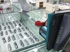 -发茂眼镜·蔡司依视路镜片(镇坪路店)