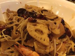 -蓝尊量贩(黄河路店)