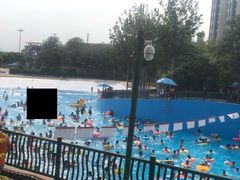 -欢乐水魔方水世界