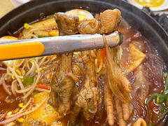 -火鸡爪东大门猎奇炒年糕