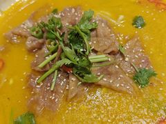 酸汤肥牛-王中王餐厅(东安路店)