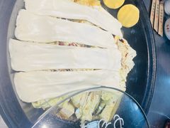 -屯老二农家铁锅炖(奥运村店)