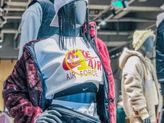 -NIKE KICKS LOUNGE体验店(北京新中关店)
