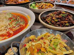 -小三峡食府(西五路店)