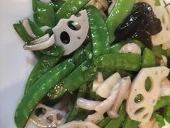 -快乐老家三鲜饺子东北菜(南六中路店)